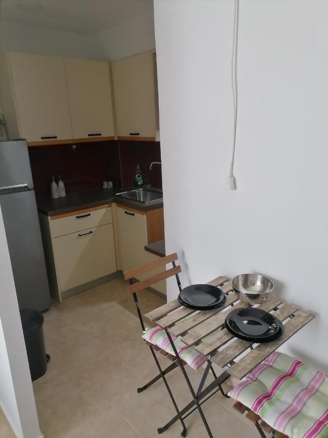 New-B Apartment เอียราเปตรา ภายนอก รูปภาพ